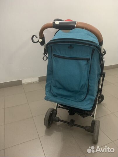 Прогулочная коляска yoya