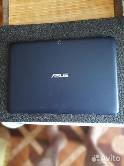 Плашшет Asus Transformer Pad TF303CL