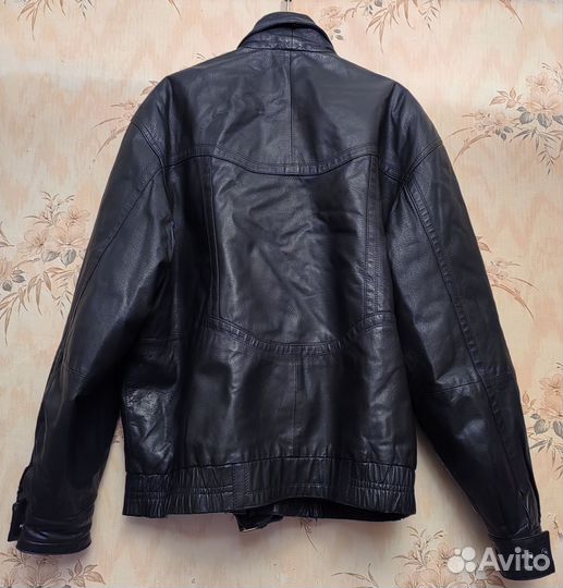 Черная кожаная мужская куртка54