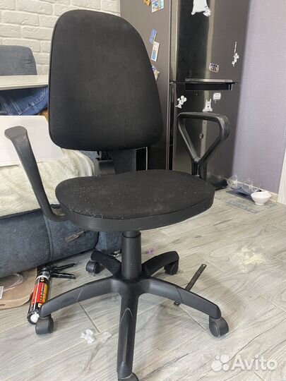 Продам компьютерный стул