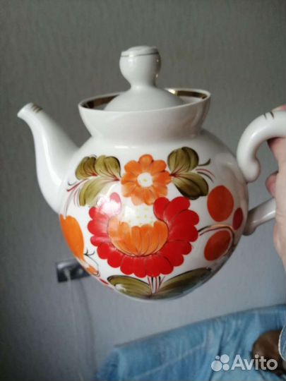 Большой доливной чайник