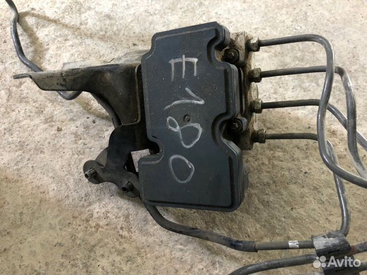 Блок ABS Toyota Corolla E180