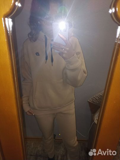 Женская одежда