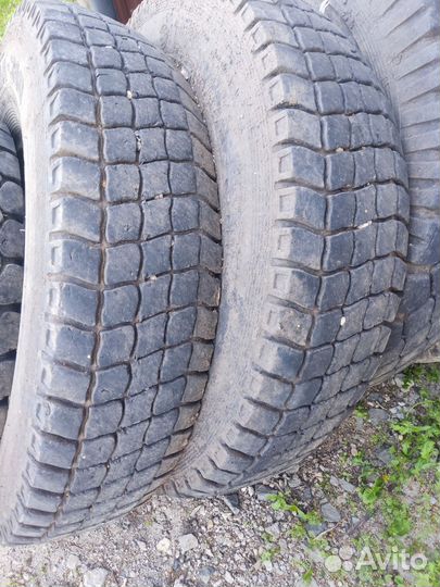 Шины на камаз 10.00 r20 бу