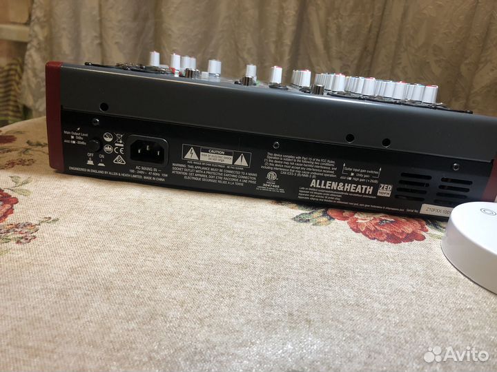 Микшерный пульт Allen Heath 10 fx
