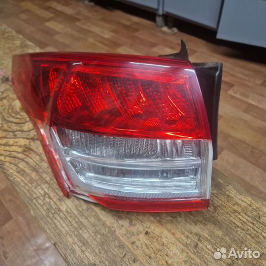 Задние фонарь форд куга 2 светодиодный