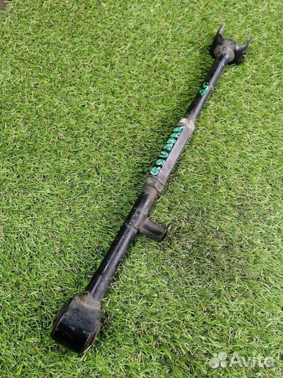 Рычаг задний правый Toyota Harrier GSU30