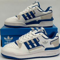 Кроссовки adidas forum