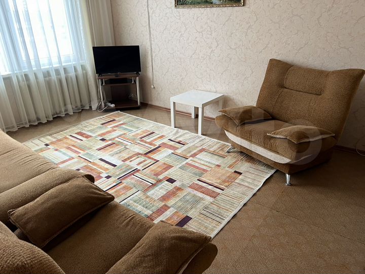 Гостиница, 880 м²