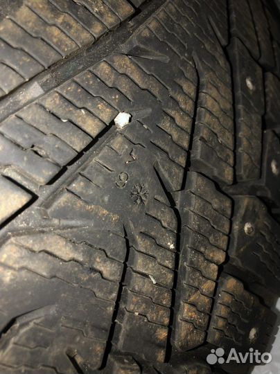 Nokian Tyres Hakkapeliitta 7 275/45 R20