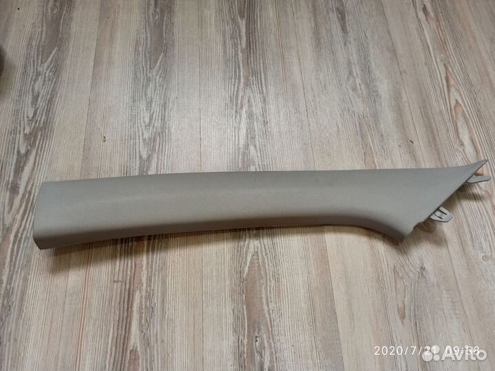 Обшивка Накладка передней стойки лобового стекла K