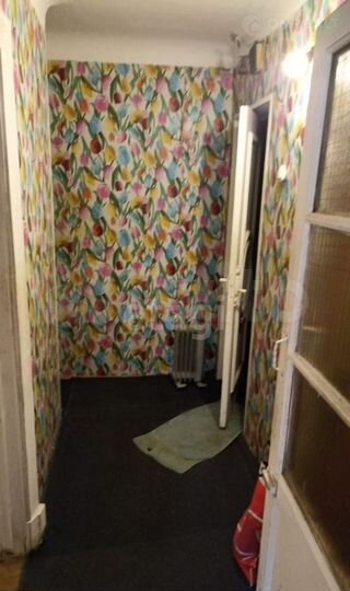 3-к. квартира, 42 м², 1/3 эт.