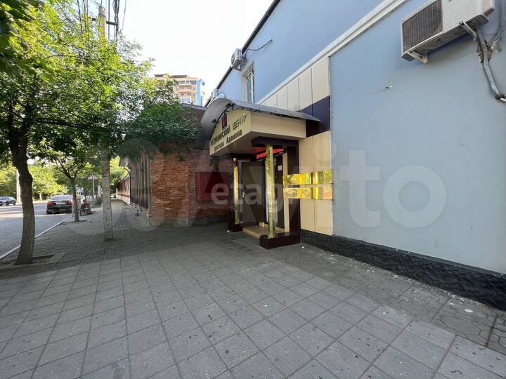 Продам торговое помещение, 80 м²
