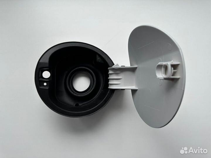 Крышка заливной горловины VW Tiguan 2007-2016