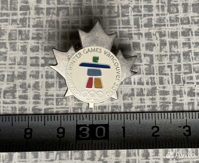 Значок коллекционный Олимпиада Ванкувер 2010