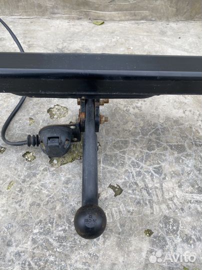 Фаркоп на renault duster