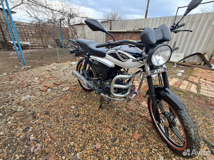 Продаю Мопед