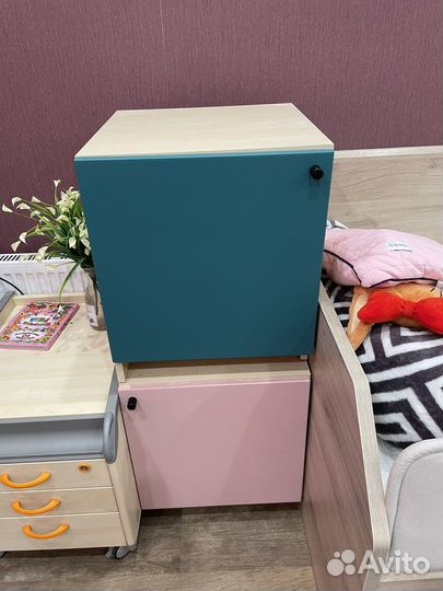 Шкафчик в детскую