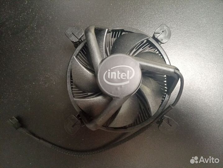 Кулер процеccорный Intel