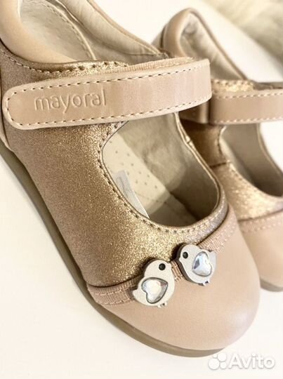Туфли новые для девочки Mayoral 21