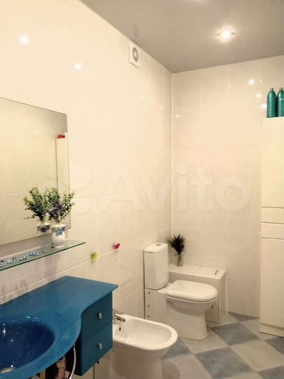 3-к. квартира, 125,8 м², 2/7 эт.