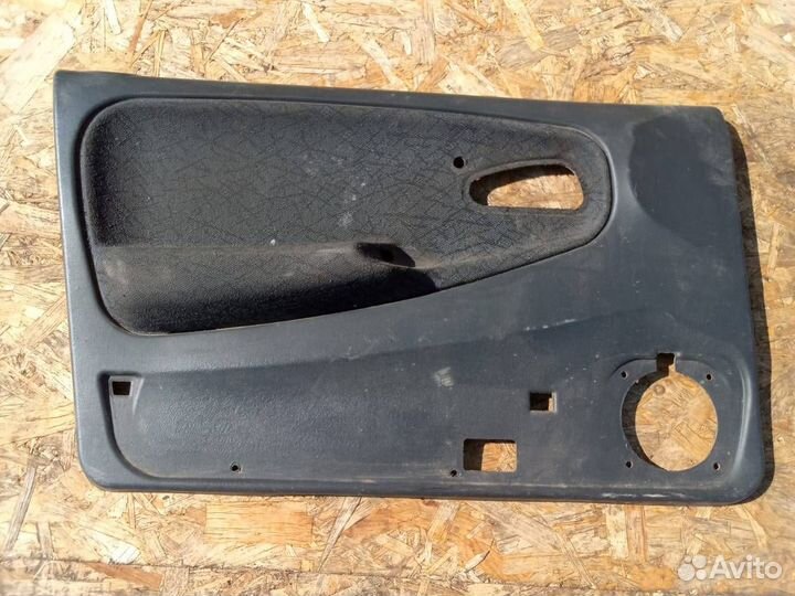 Дверные карты передние пара ваз2115