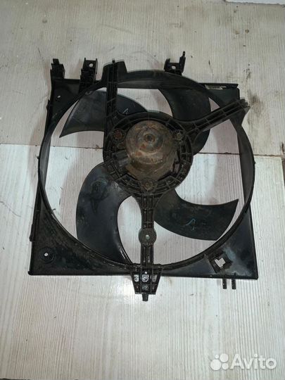 Вентилятор охлаждения Nissan Primera P11