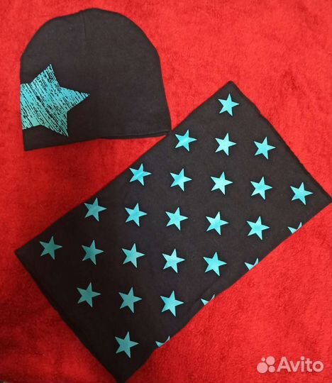 Комплект новый шапка и снуд