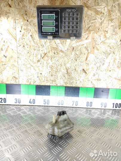 Бачок главного тормозного цилиндра Vito 1996-2003