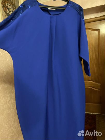 Два Женских платья на54 размер