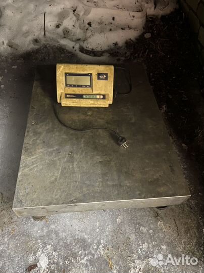 Весы напольные