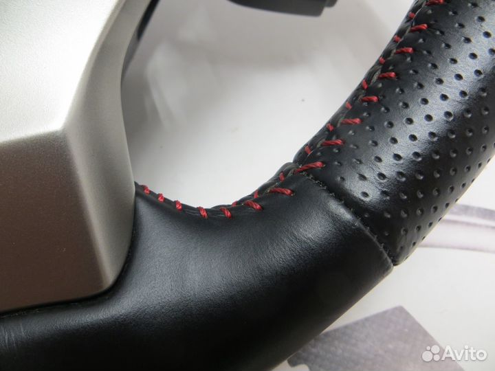 Рулевое колесо Lexus F-Sport