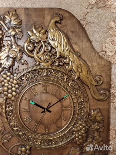 Часы настенные 