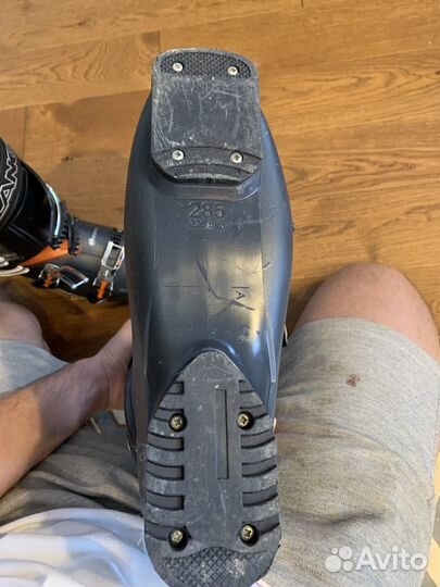 Горнолыжные ботинки Lange