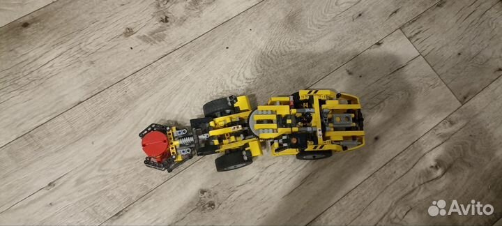 Конструктор lego Technic 42049 Карьерный погрузчик