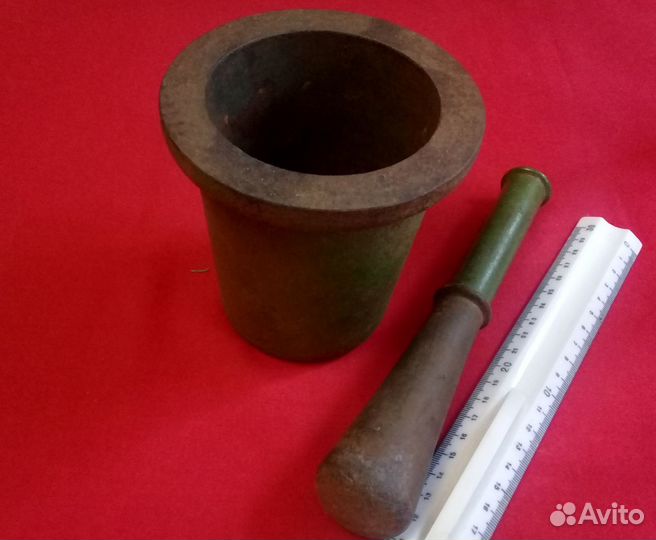 Чугунная ступка с пестиком СССР