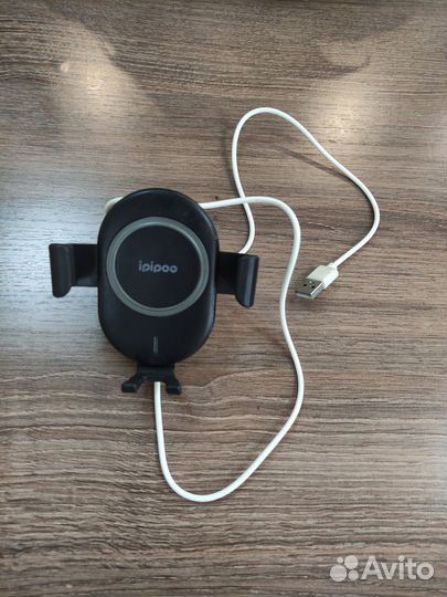 Держатель для телефона в машину бу