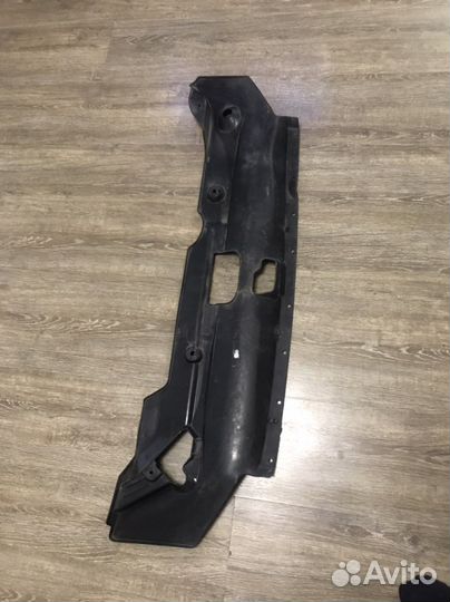 Пыльник замка капота Mitsubihi ASX 2013-год