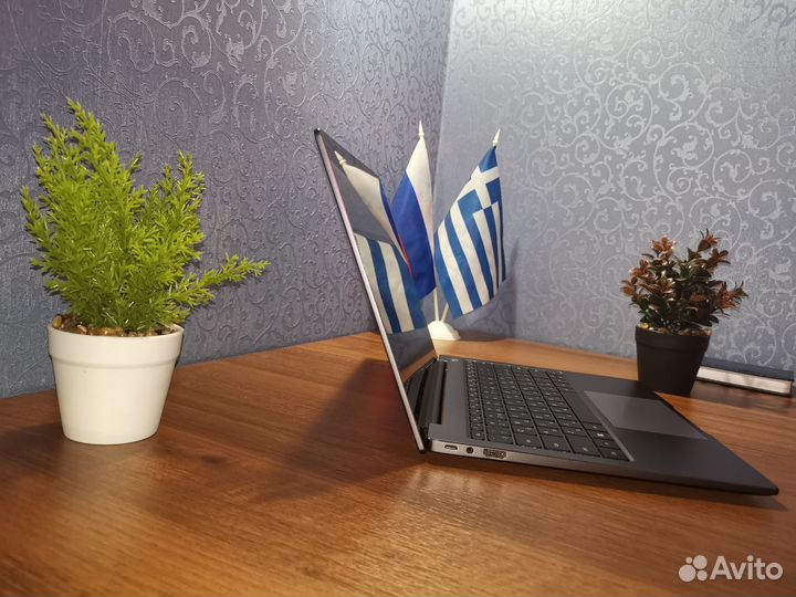 Hоутбук Huawei matebook 14 новый