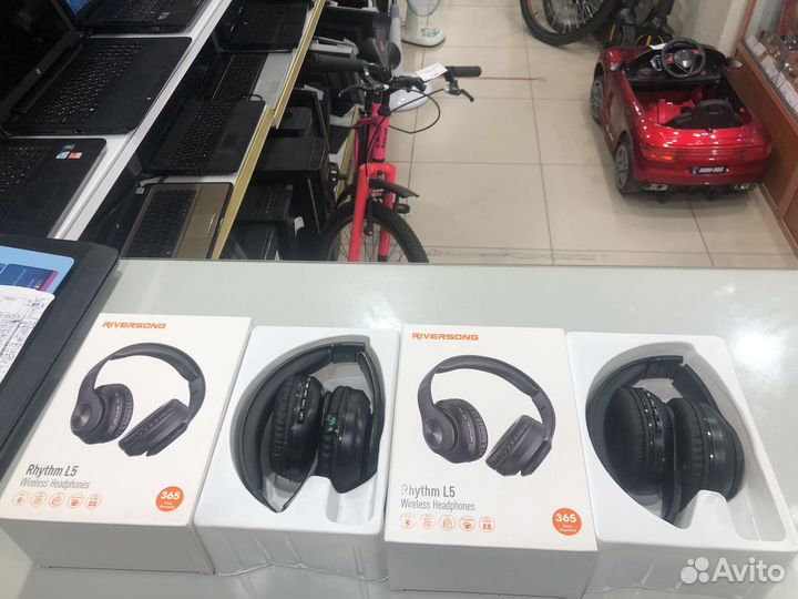 Беспроводные наушники Riversong