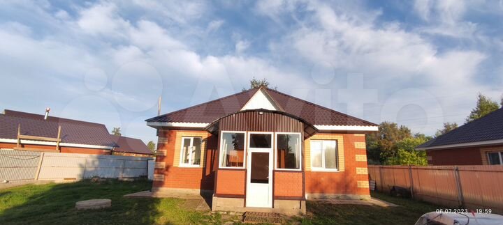 Дом 81 м² на участке 6 сот.