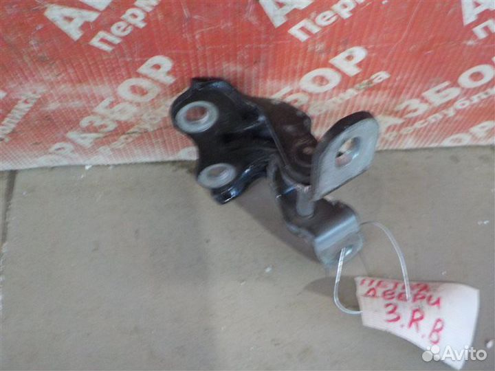 Петля двери верхняя задняя правая Kia Rio 3 G4FC