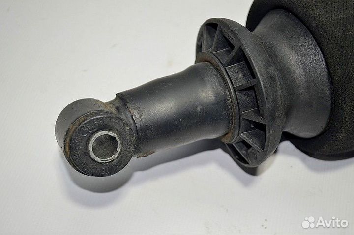 Воздушная подушка кабины, задняя правая volvo FH