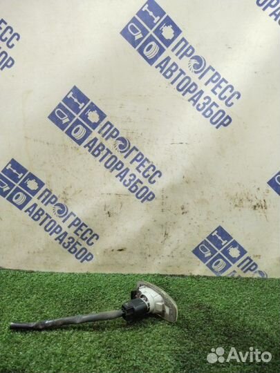 Поворотник правый Kia Rio 2 хэтчбек 1.4 G4EE 2009