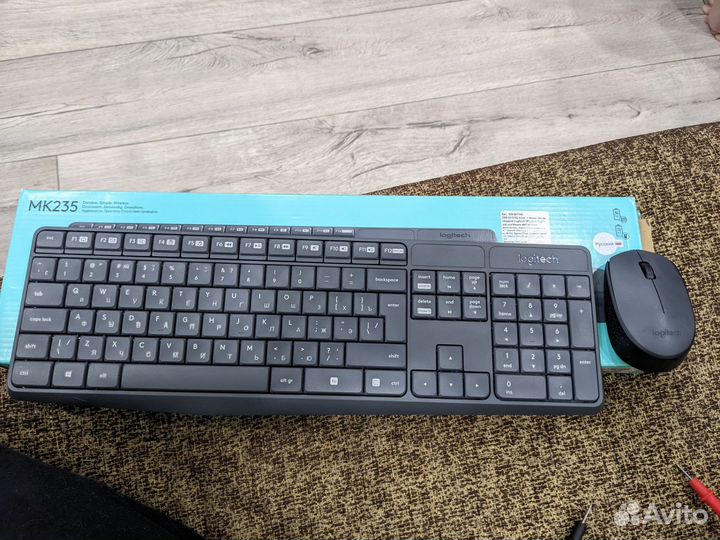 Клавиатура и мышь logitech