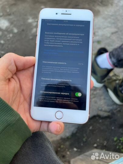 iPhone 8 Plus, 64 ГБ