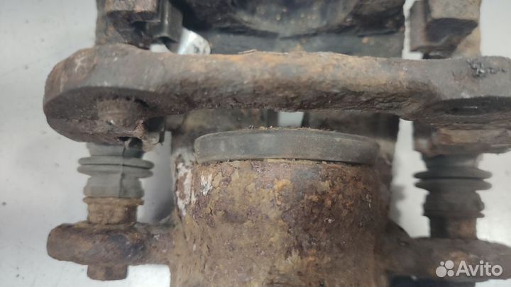 Суппорт задний левый BMW 1 E81/E87