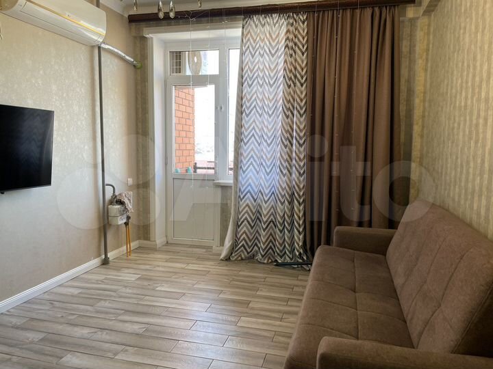 2-к. квартира, 52 м², 8/9 эт.