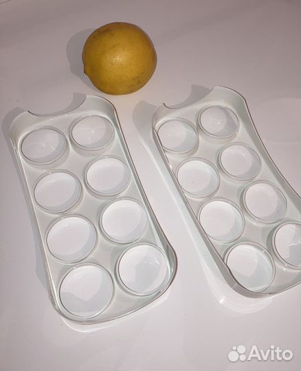 Подставки под яйца в холодильник