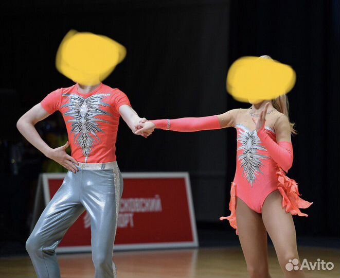 Костюм для акробатического рок-н-ролла